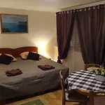 Sztorem 아파트 우스트카