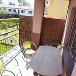 Sztorem 아파트 *